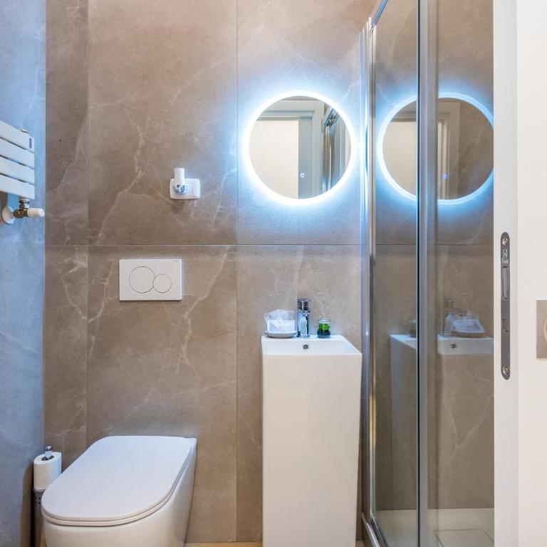 Mutina LuxLife Home close to Center - Free Parking - Appartamento con 3 Camere da Letto - 15