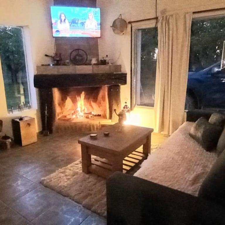 Espectacular Casa Quinta con Viñedo y Piscina privada en San Rafael Mendoza - One-Bedroom House - 3
