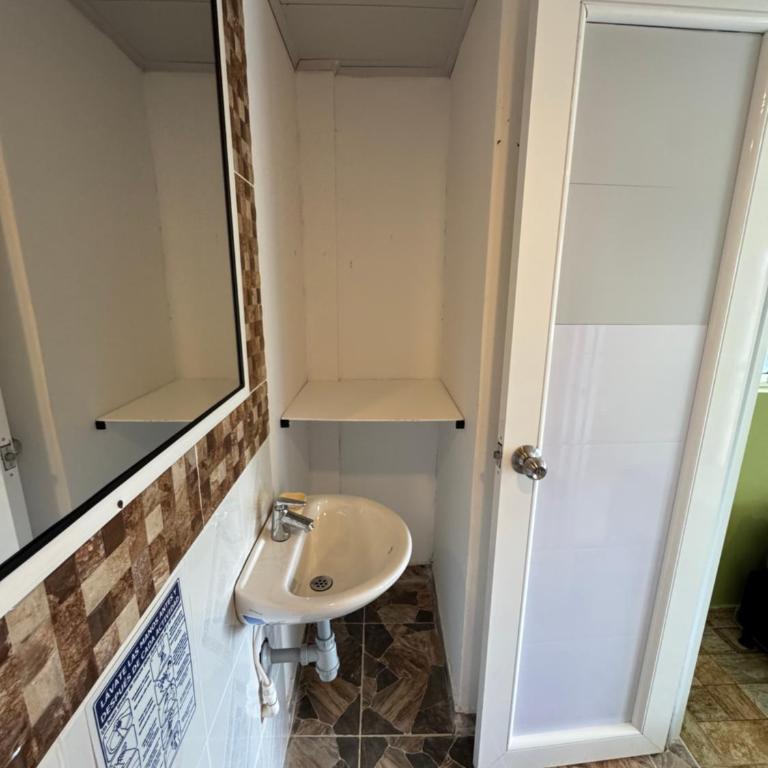 Posada ontimeview - Habitación Doble con baño privado - 8