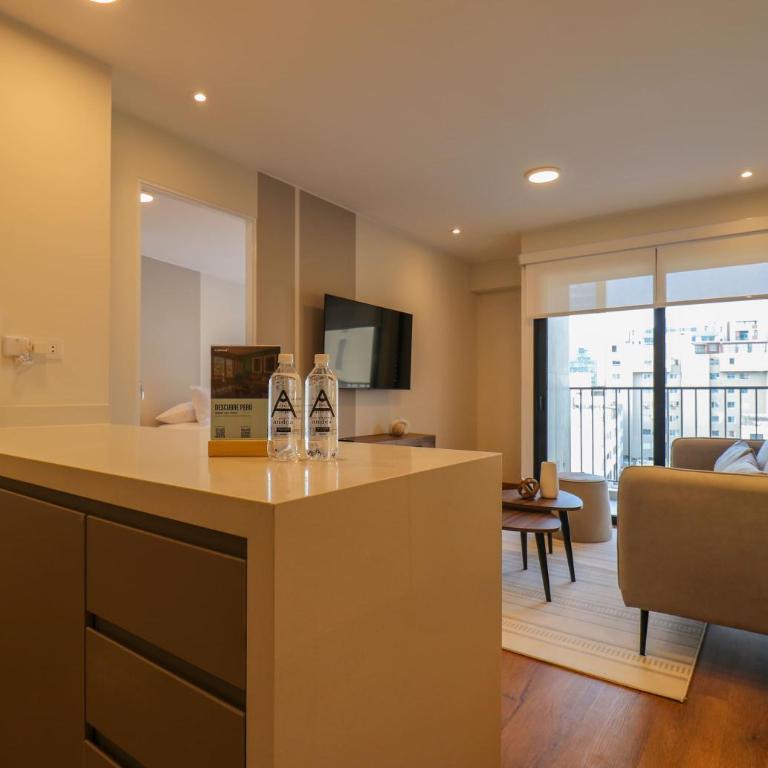 Schell Prime Living in the Heart of Miraflores by Wynwood House - Two-Room Apartment - 9