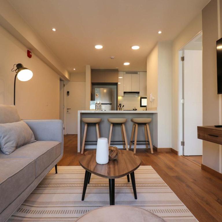 Schell Prime Living in the Heart of Miraflores by Wynwood House - Two-Room Apartment - 13
