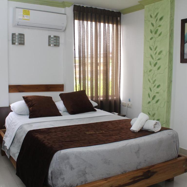 HOTEL NOGAL PLAZA - Standard Double Room - 1