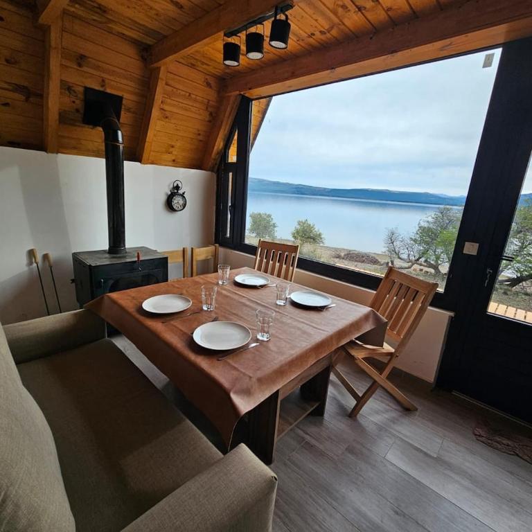 Complejo Bahia de los Sueños, Cabaña Maitenes - Two-Bedroom Chalet - 1