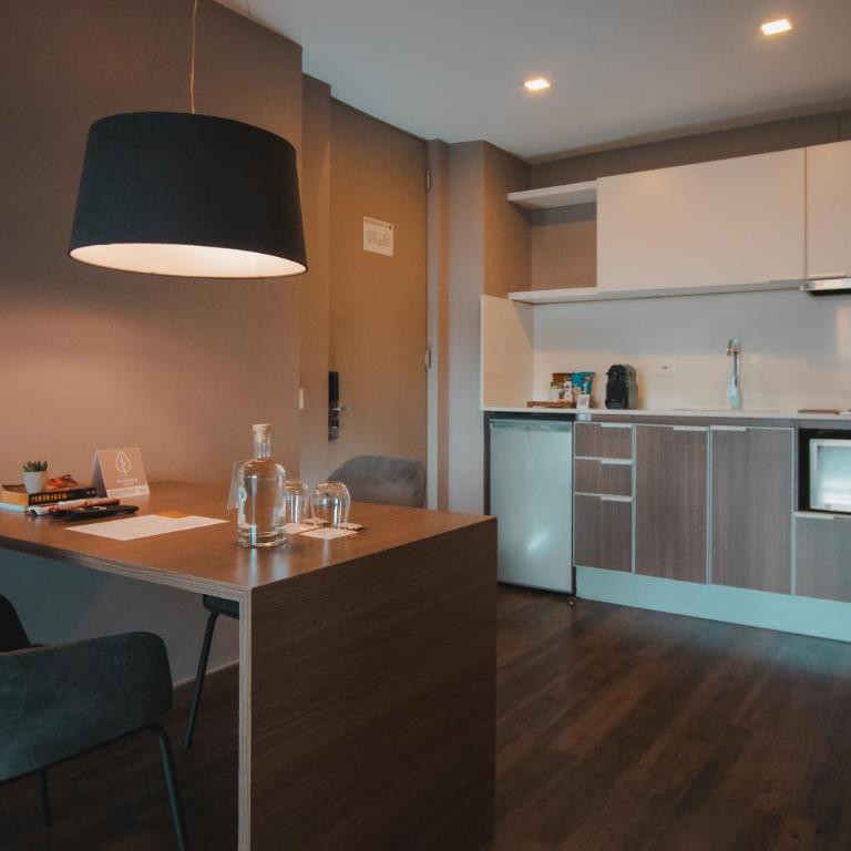 Sites Hotel - Habitación Deluxe - 1 cama grande - 5