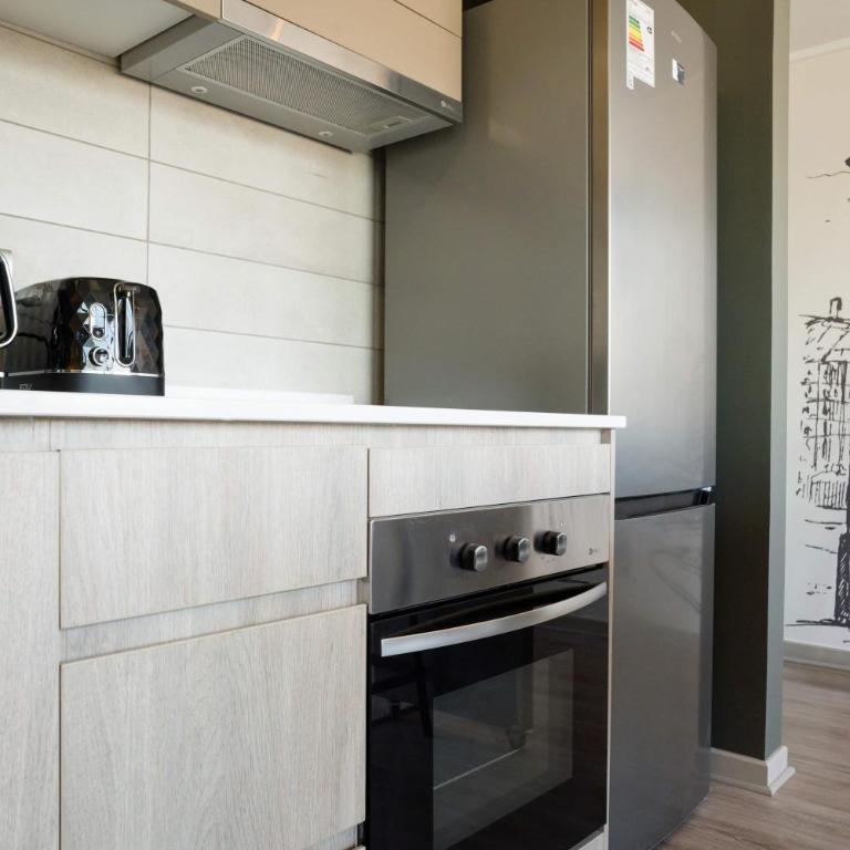 Chic 2BR Oasis Retreat in Vibrant Nunoa - Apartment - 15