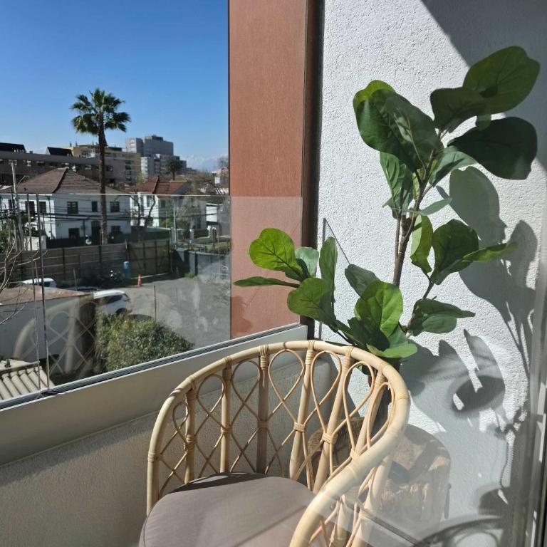 Charming 1BR Retreat in Nunoa for Three - Apartment - 2