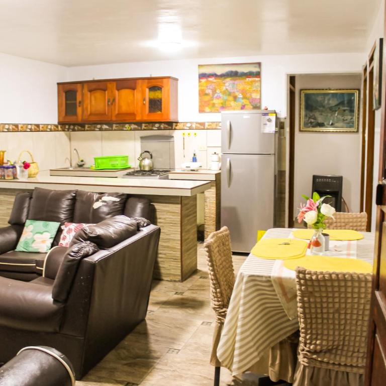 Casa Victoria en San Blas - Two-Bedroom Apartment - 6