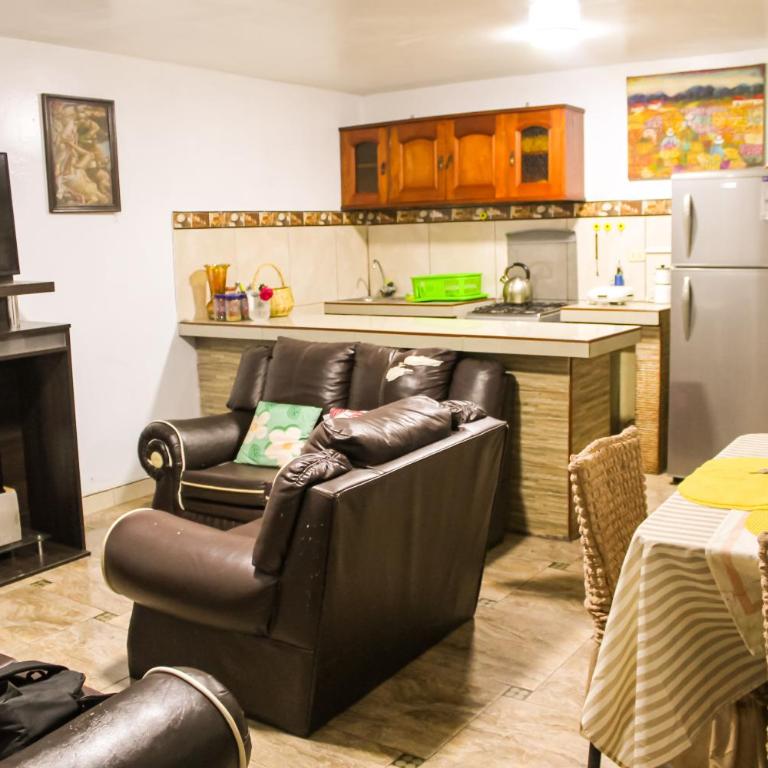 Casa Victoria en San Blas - Two-Bedroom Apartment - 14
