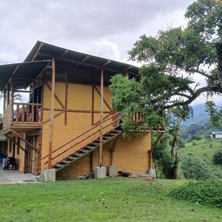 Agüita con Limón Natural Health - Suite with Mountain View - 9
