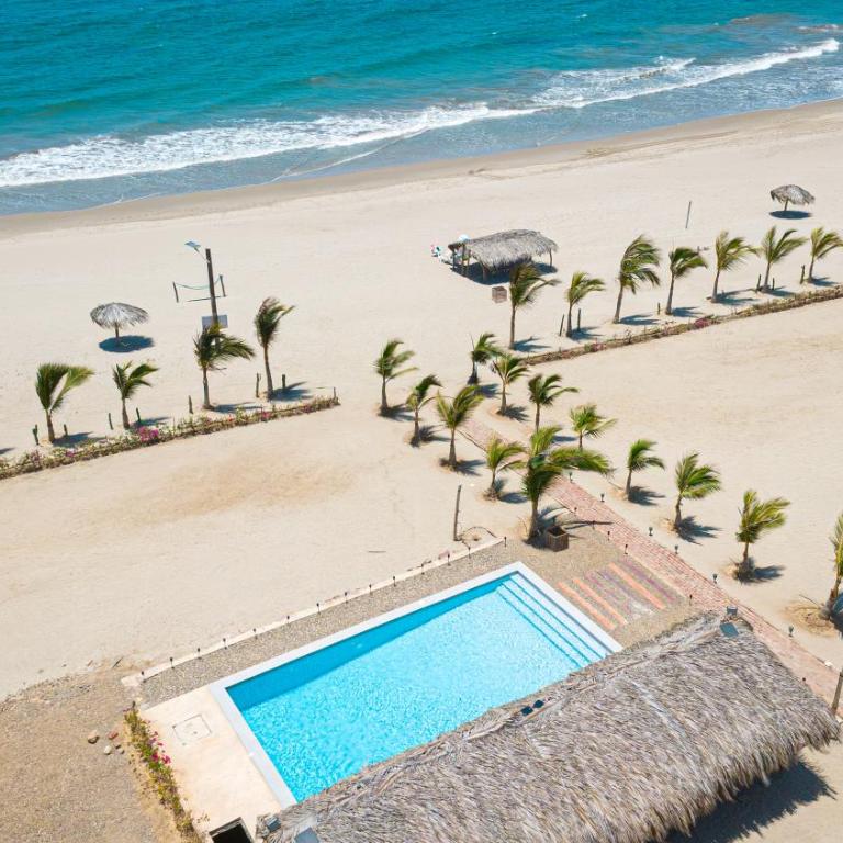 Wallac Bungalows Canoas de Punta Sal - One-Bedroom House - 9