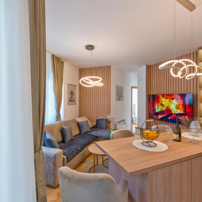 Mount Inn Rose - Two-Bedroom Deluxe Apartment - 26