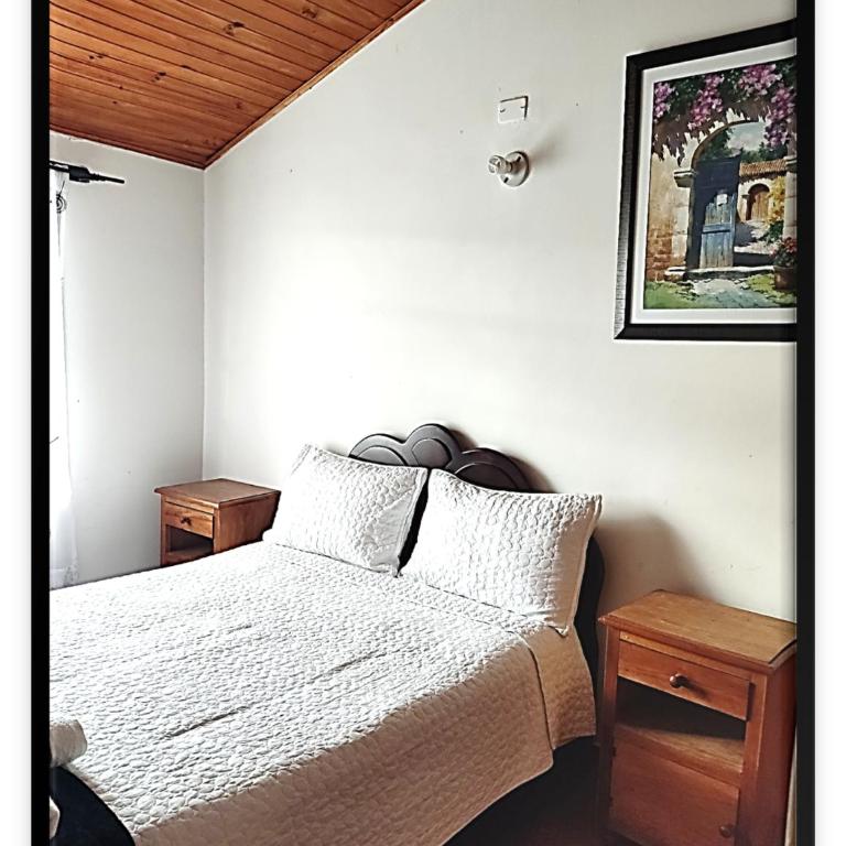 Casa Valderrama - Four-Bedroom House - 5