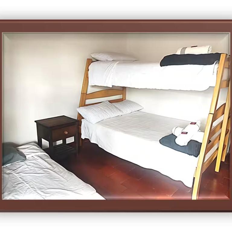 Casa Valderrama - Two-Bedroom House - 12