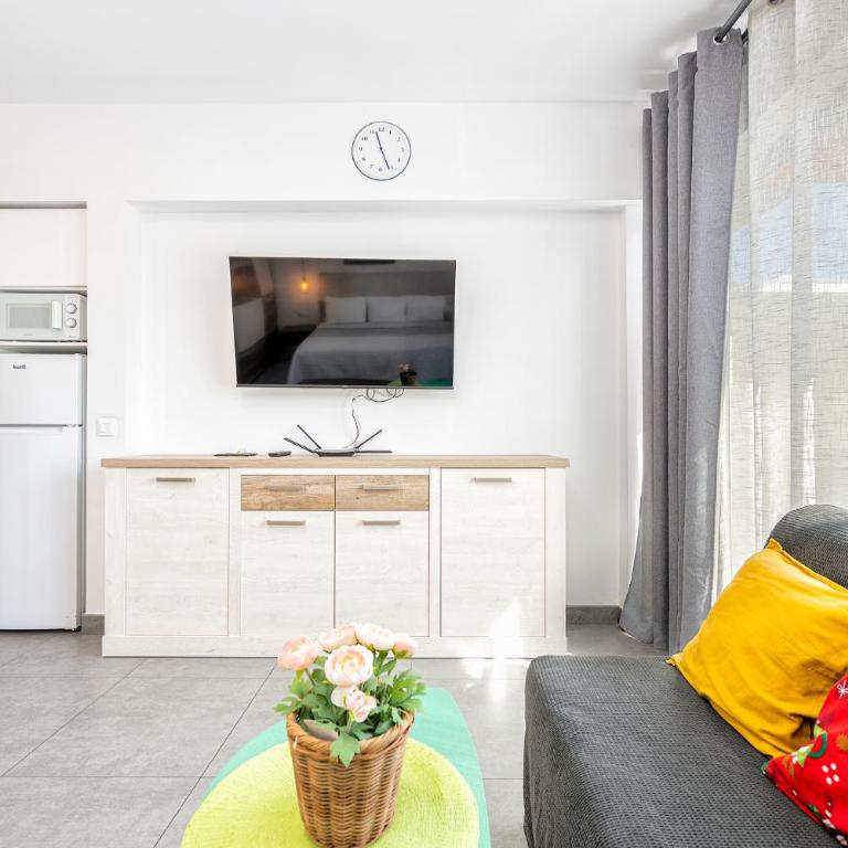 Income Spain Apartamentos - Apartamento Estudio con balcón - 45