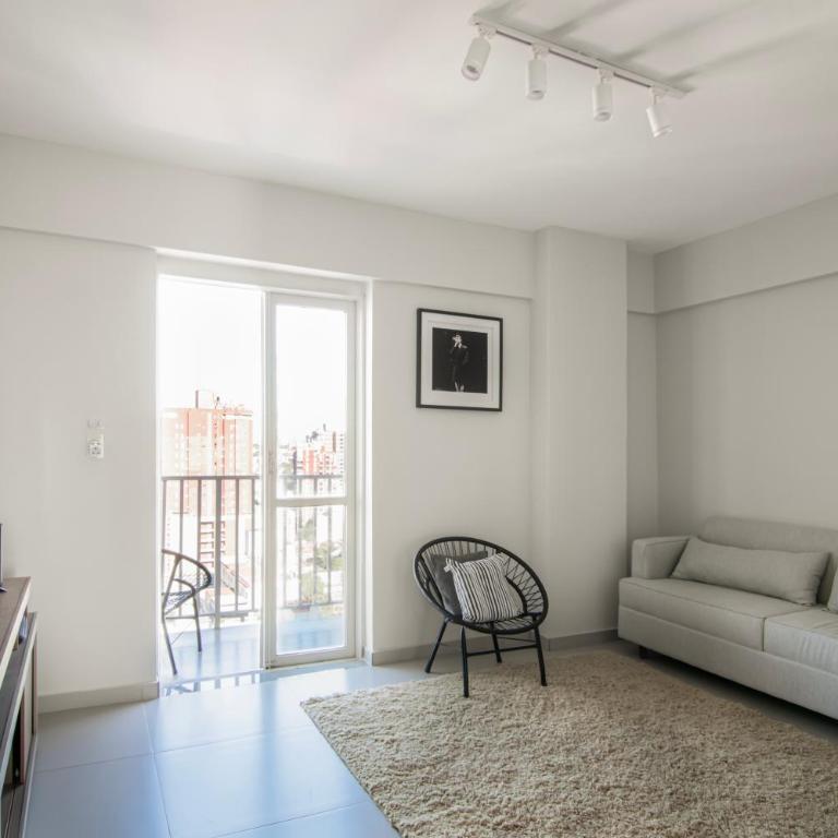 Bowie Apart with 2 BR centre and overlooking the bay - Two-Bedroom Apartment with City View - 9