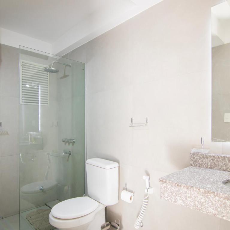 Bowie Apart with 2 BR centre and overlooking the bay - Two-Bedroom Apartment with City View - 26