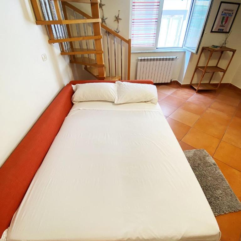 Vecchia Napoli Pignasecca - Appartamento con 2 Camere da Letto - 35