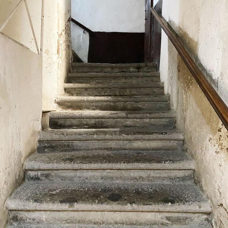 Vecchia Napoli Pignasecca - Appartamento con 2 Camere da Letto - 67