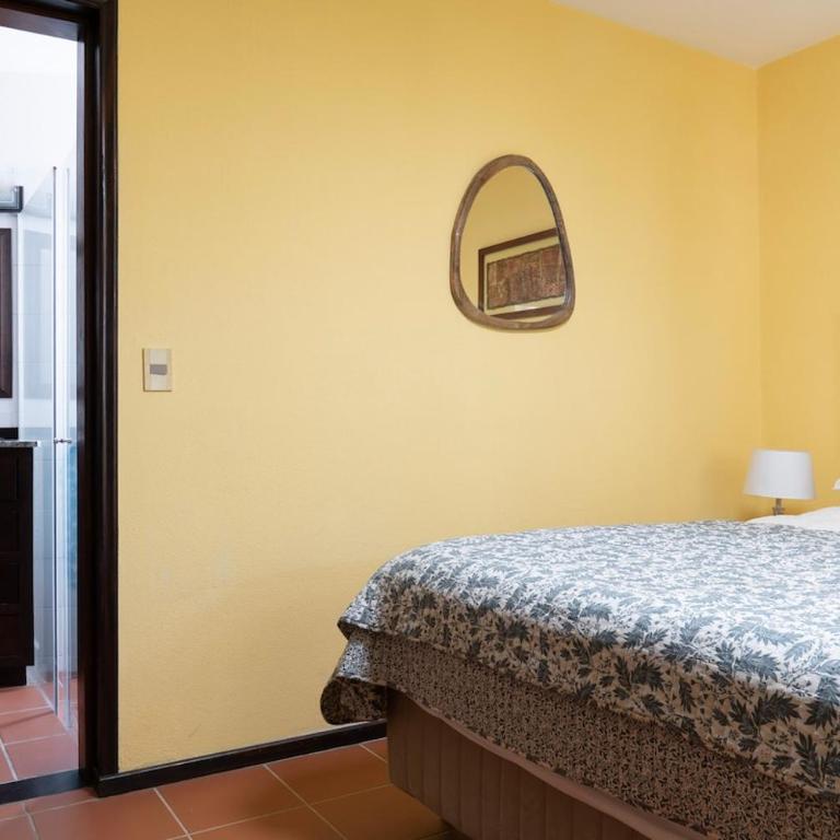 A cien metros del mar con piscina en La Juanita - Four-Bedroom House - 3