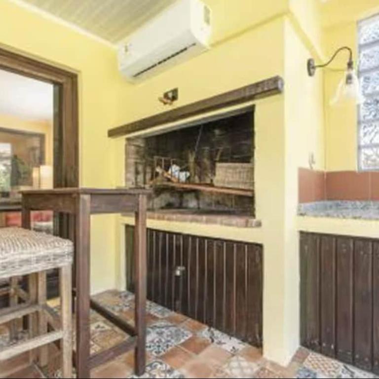 A cien metros del mar con piscina en La Juanita - Four-Bedroom House - 20