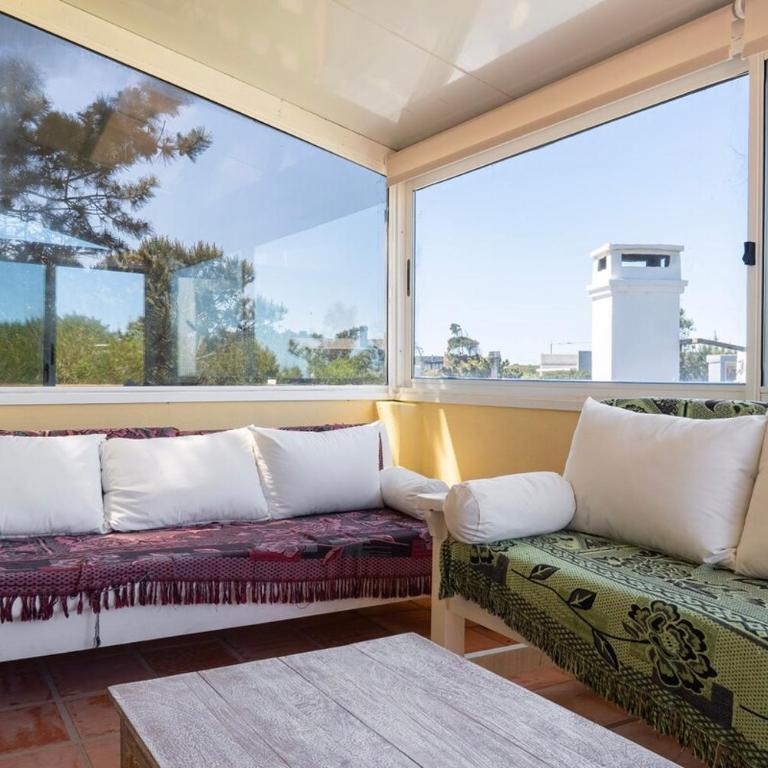 A cien metros del mar con piscina en La Juanita - Four-Bedroom House - 29