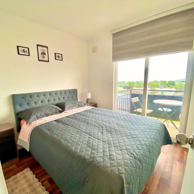 Cómodo departamento con vista al lago y volcanes - Apartamento de 3 dormitorios - 3