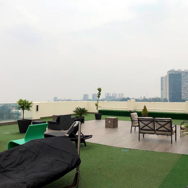 Bellísima Suite, 2 Camas Queen, Gym, en Interlomas - Suite con cama grande y balcón - 27