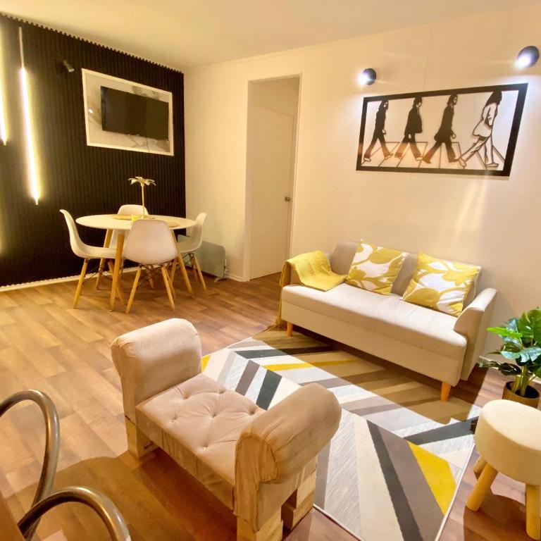 Cómodo departamento con vista al lago y volcanes - Apartamento de 3 dormitorios - 6