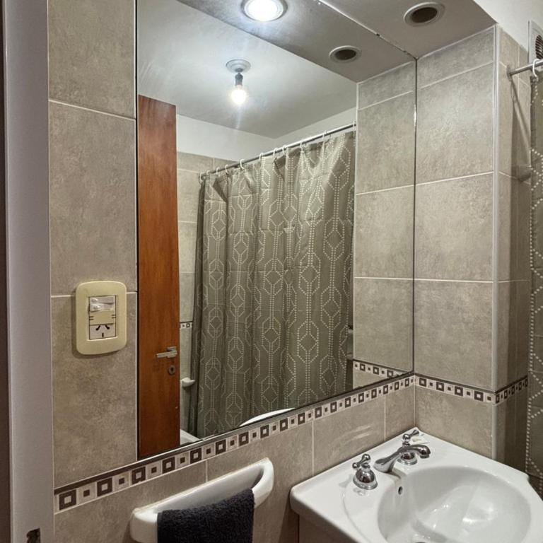 1ro de Mayo hermoso depto céntrico - Apartamento de 2 dormitorios - 12