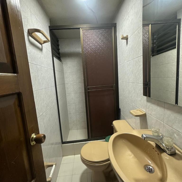 Apartaestudio loft frente al parque Santander - Apartamento de 1 dormitorio - 7