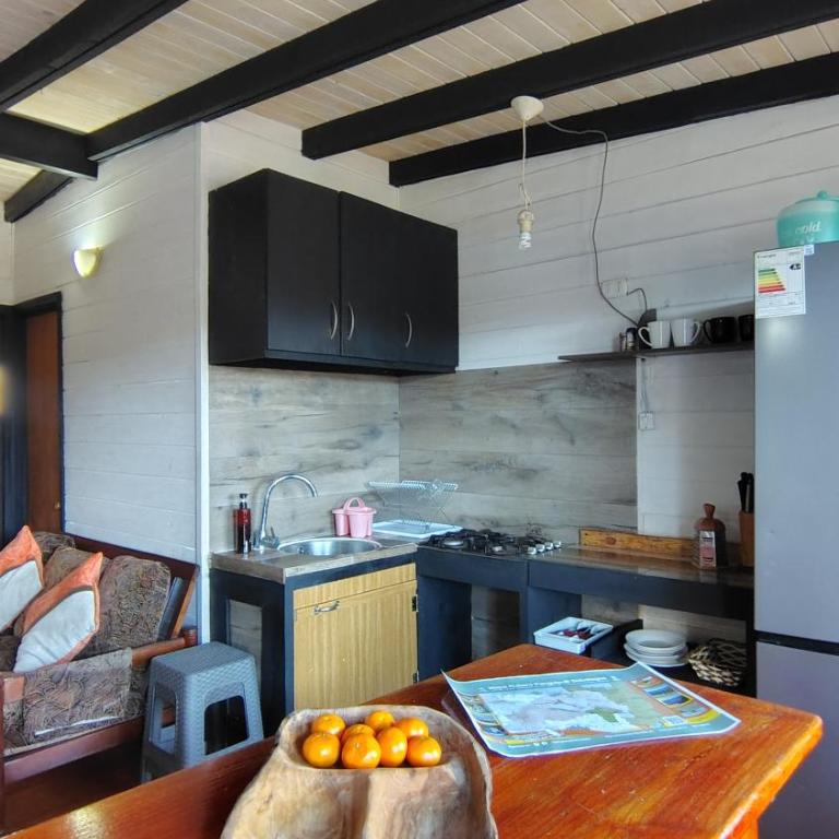 Departamento vista al lago - Two-Bedroom Apartment - 6
