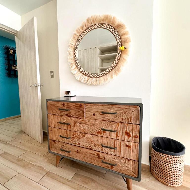Zuhause Apartments 5th AV - Two-Bedroom Deluxe Apartment with Balcony - 14
