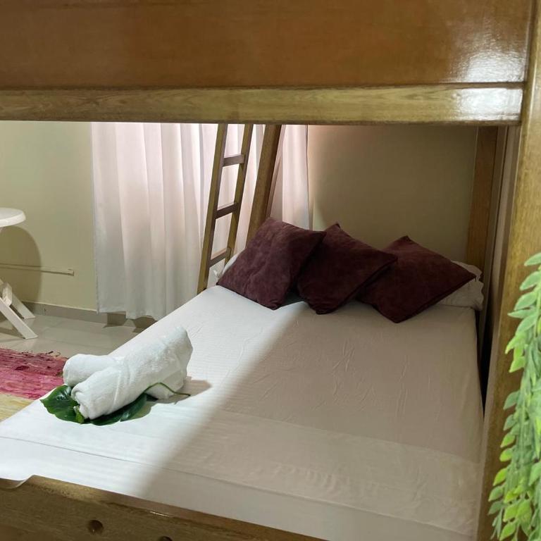 Comparte tu hogar en Medellín - Habitación Familiar con baño privado - 1