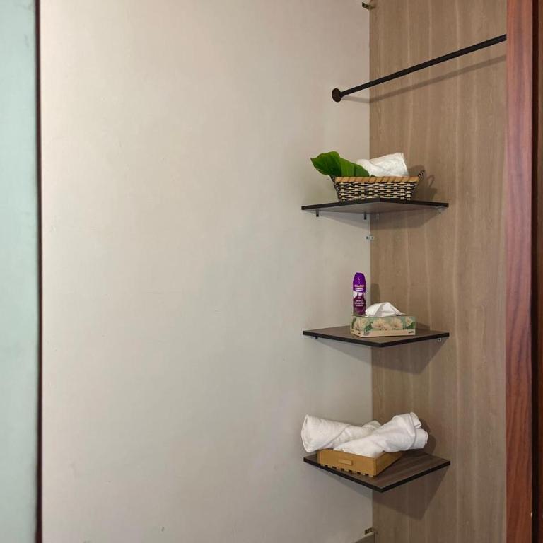 Comparte tu hogar en Medellín - Habitación Triple con baño privado - 2