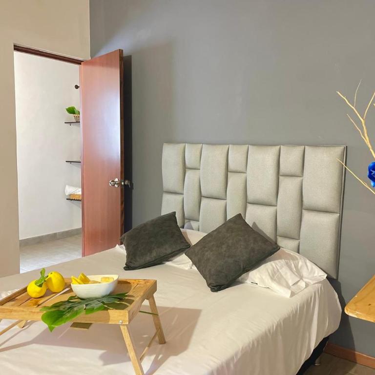 Comparte tu hogar en Medellín - Habitación Triple con baño privado - 8