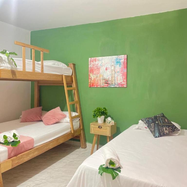 Comparte tu hogar en Medellín - Habitación Doble con baño compartido - 5