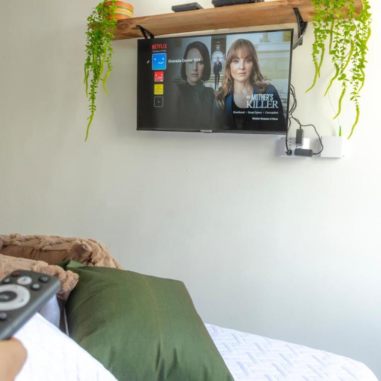 Acogedor Apartaestudio con Vista a la Ciudad y las Montañas - Zona Central - 1 Dormitorio Piso 14 - One-Bedroom Apartment - 13