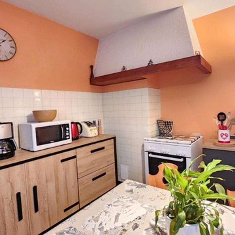 Grand appartement 4 chambres à Abondance avec WIFI et parking - Appartement 4 Chambres - 6