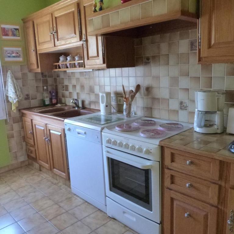 Jolie maison individuelle à La Tranche-Sur-Mer, 5 couchages, jardin et terrasse sud - FR-1-194-349 - Casa - 4