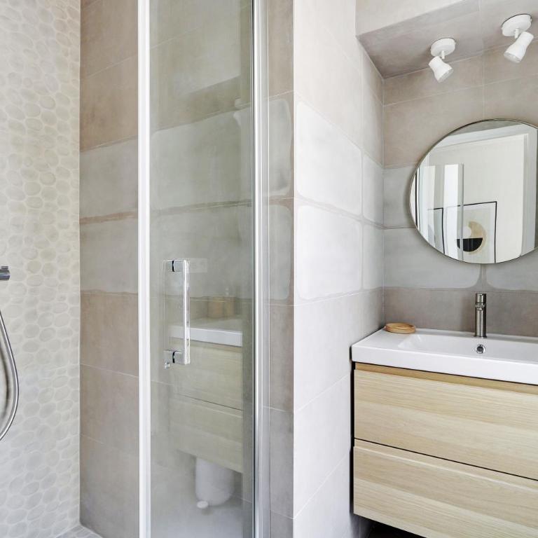 Chic & spacious 2BDR - 4P - Av Suffren TOUR EIFFEL - Appartement - 20