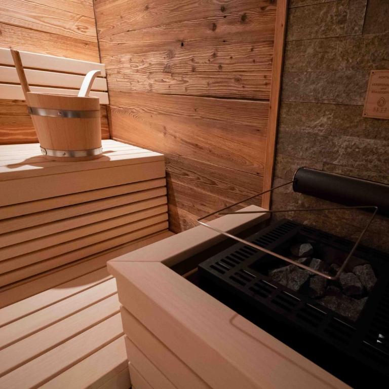 Engadin Chalet - Private Retreat & Appart -St Moritz - Val Bever - Superior Chalet - 45