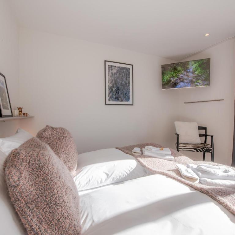 Chalet Silence - Superior Apartment mit Balkon - 12