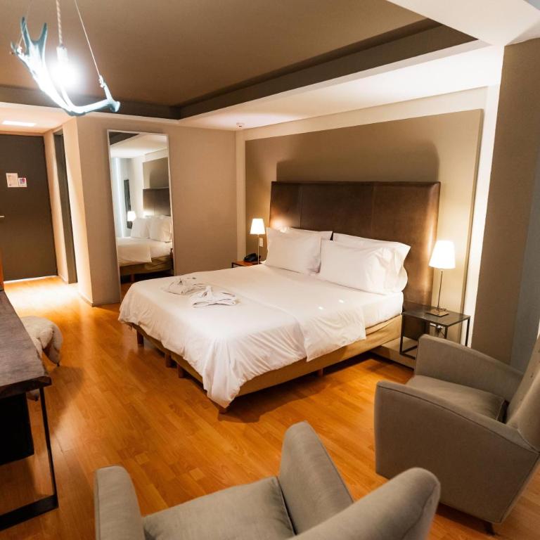 Esplendor by Wyndham El Calafate - Habitación con vistas al lago - Cama grande - 2