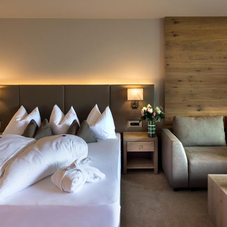 Hotel Sonnbichl - Superior Suite mit Kingsize-Bett - 9