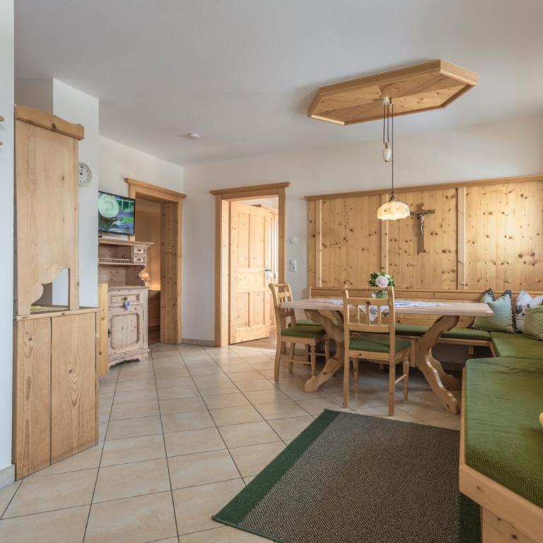 Bauernhof Glanzern - Apartment mit Blick auf die Berge - 9