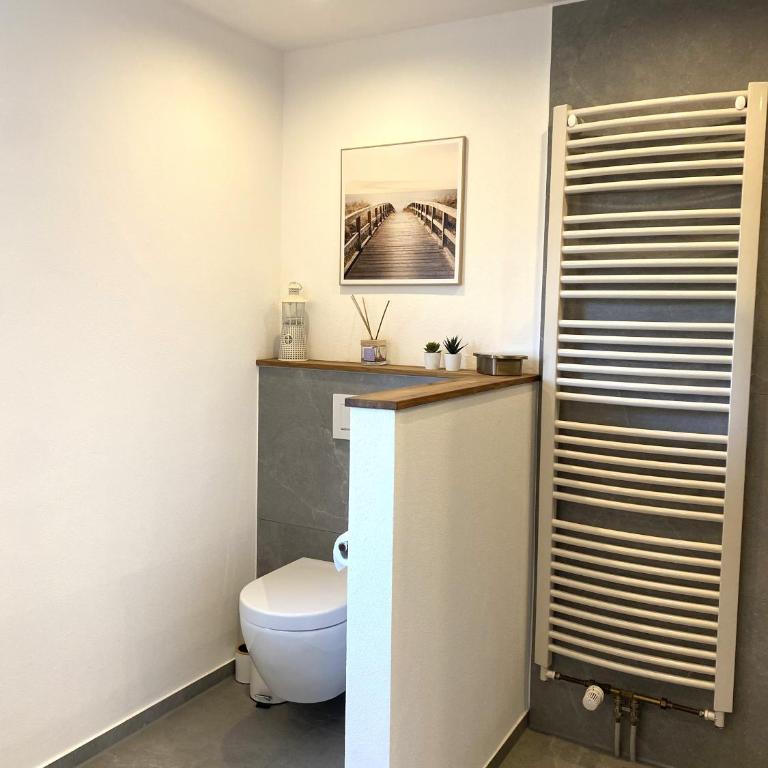 Modernes & zentral gelegenes Ferienhaus mit Garten und Parkplatz - Haus mit 3 Schlafzimmern - 10