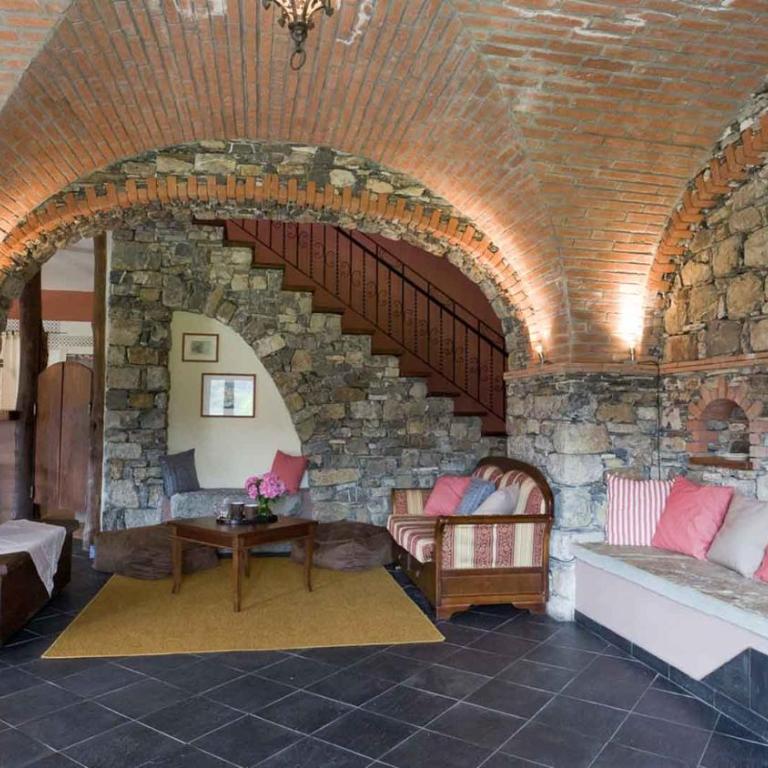 VILLA ARBEIO 8&6 Emma Villas - Villa con 4 Camere da Letto - 5