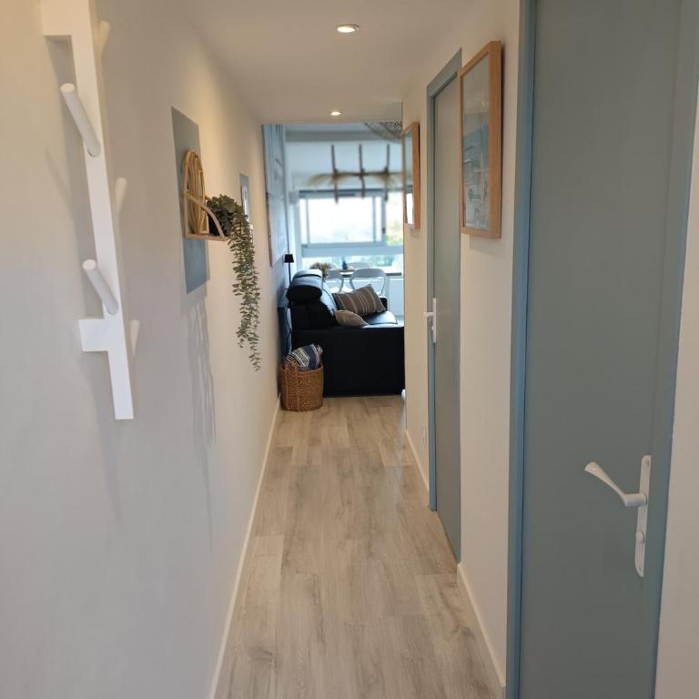 Le Van T2 Spacieux 44m2 wifi Clim - Appartamento con 3 Camere da Letto - 15