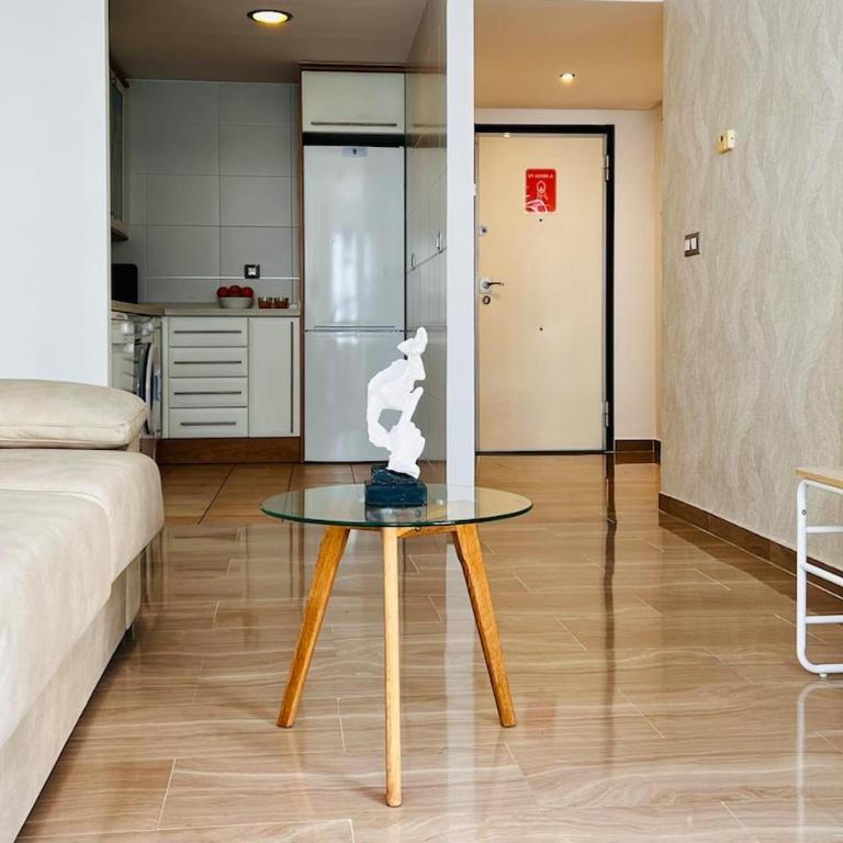 Calamora II by Sun & Sea Homes - Two-Bedroom Apartment with Terrace - 7