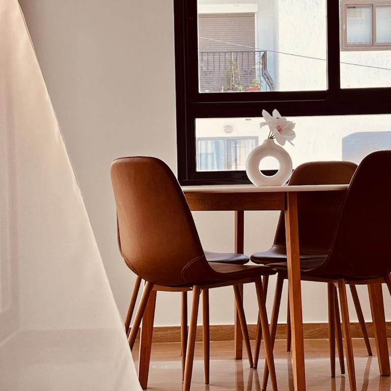 Calamora II by Sun & Sea Homes - Two-Bedroom Apartment with Terrace - 6